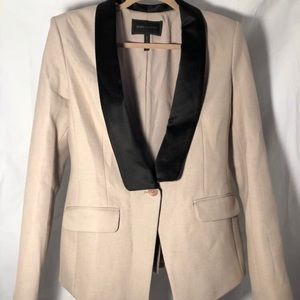 BCBGMaxazria Tan and Black Blazer Size Small
